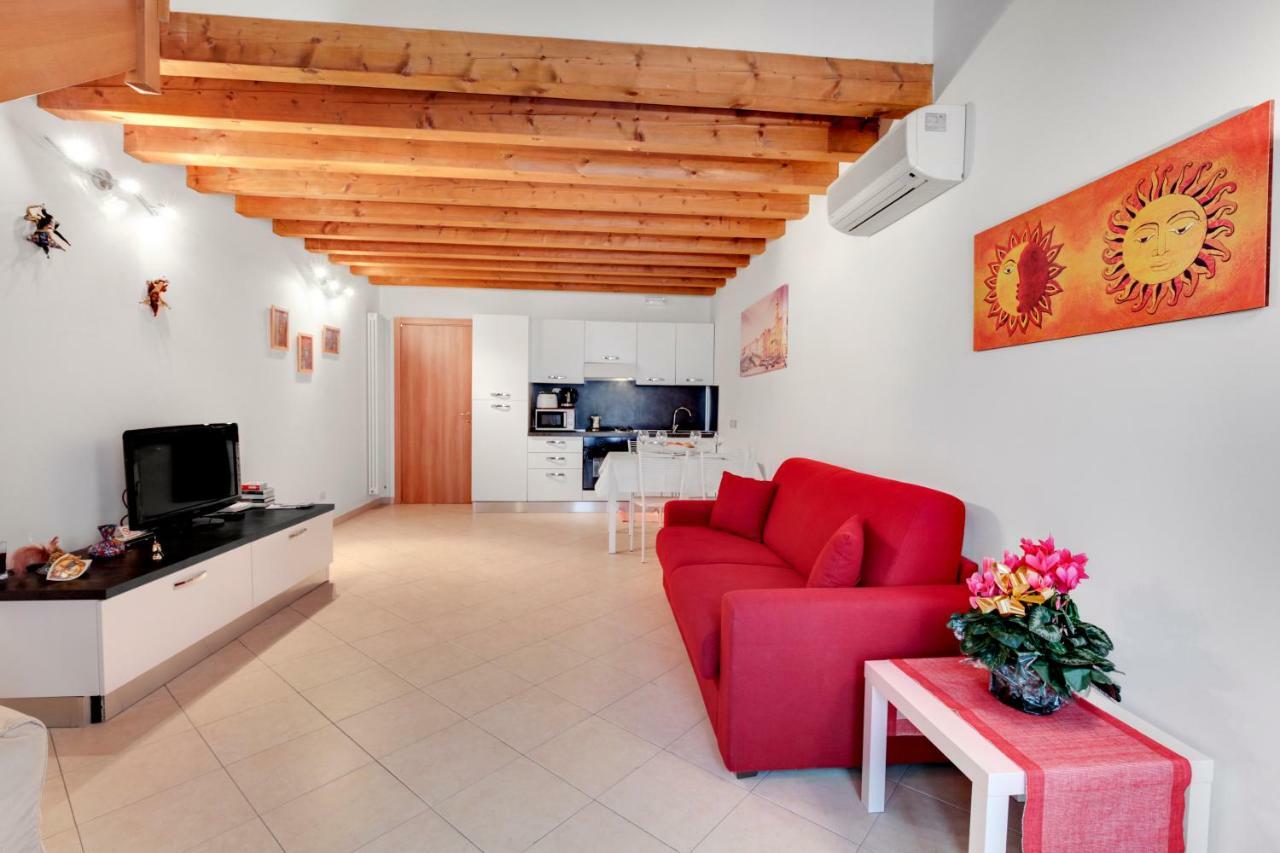 Little Canal 8 Venedig Exterior foto